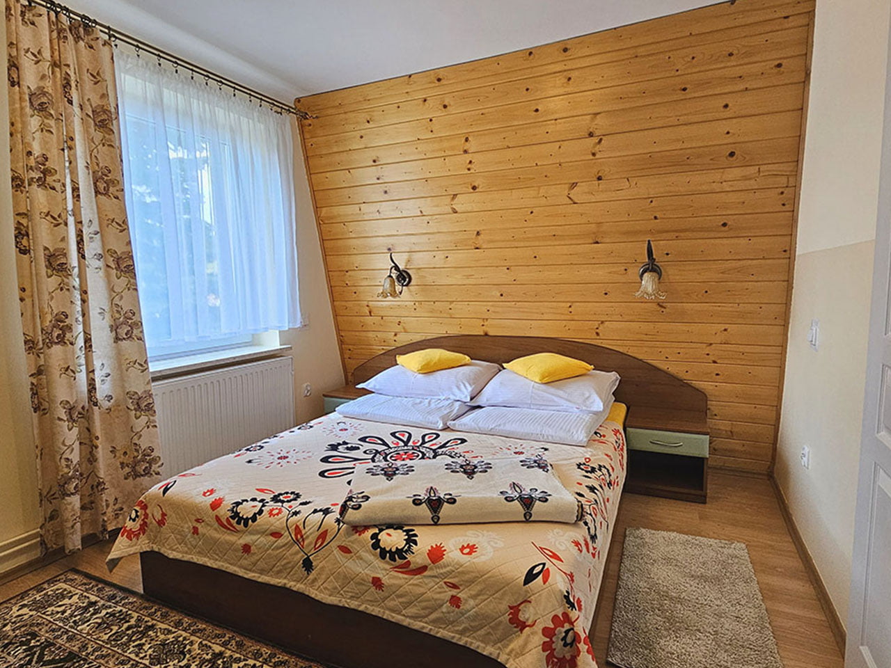 Apartament 5 z balkonem