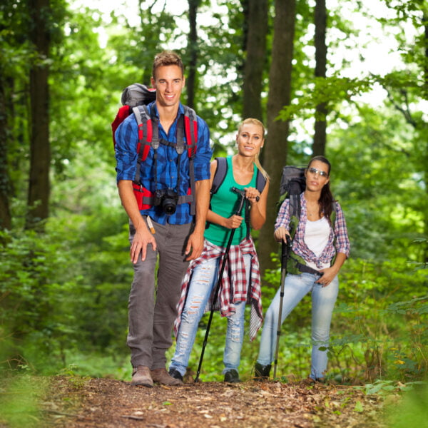 Latem Szczyrk przyciąga turystów licznymi szlakami górskimi o różnym stopniu trudności. Idealne miejsce na aktywny wypoczynek i piękne widoki!